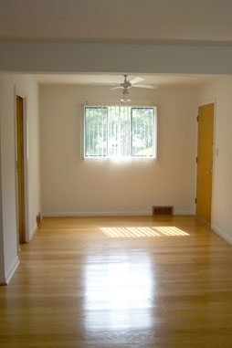 Dining Area - Click to Enlarge