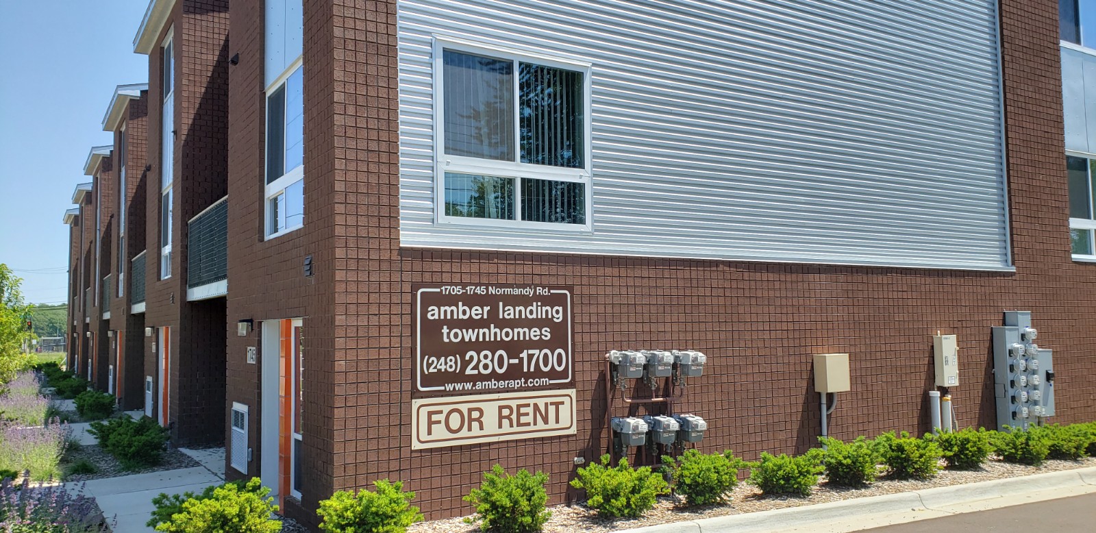 Amber Landing Townhomes Photo Board