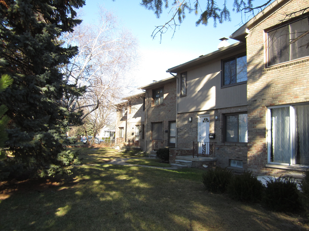 amber's Red Run North Townhouses Photo Board